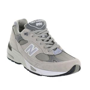 NEW BALANCE: Abbigliamento e scarpe delle ultime collezioni NEW BALANCE: Abbigliamento e scarpe delle ultime collezioni