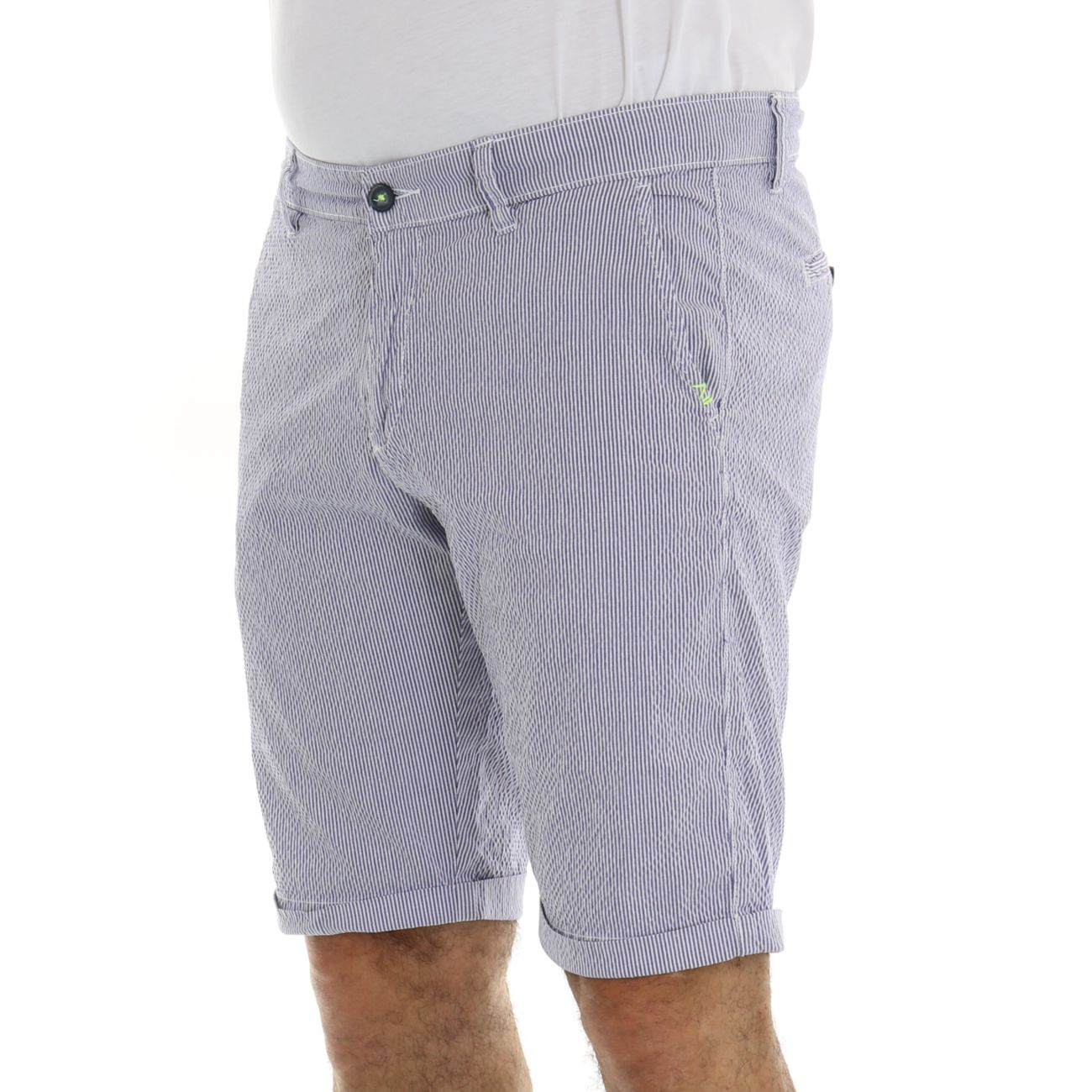 Bermuda a righe TREZ | Abbigliamento e Scarpe Uomo Online | Mad Fashion